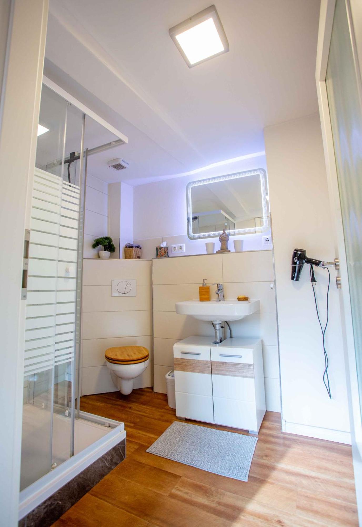 Altstadtidyll 60Qm - Central - Parking - Washer Хальденслебен Экстерьер фото